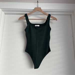Aritzia Babaton Contour Squareneck Bodysuit